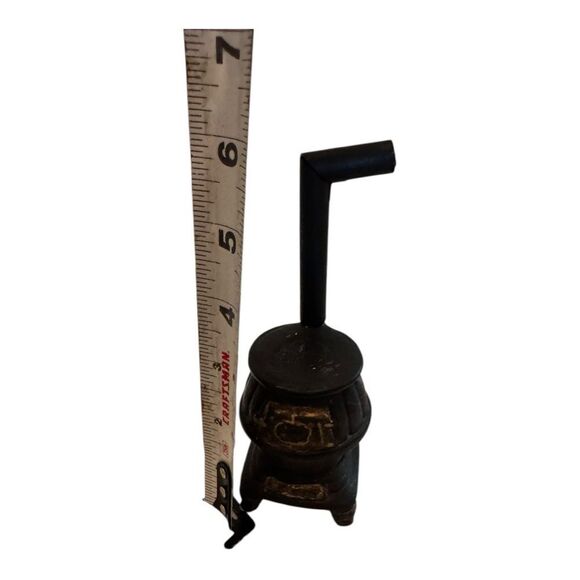 Dollhouse Miniature Pot Belly Stove - Picture 4 of 5